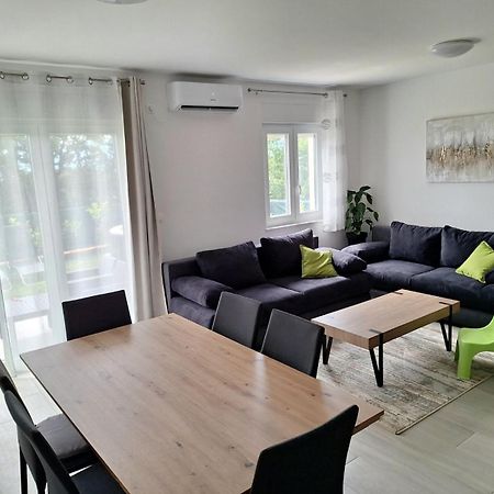 Apartment Tanya Rijeka Exteriör bild