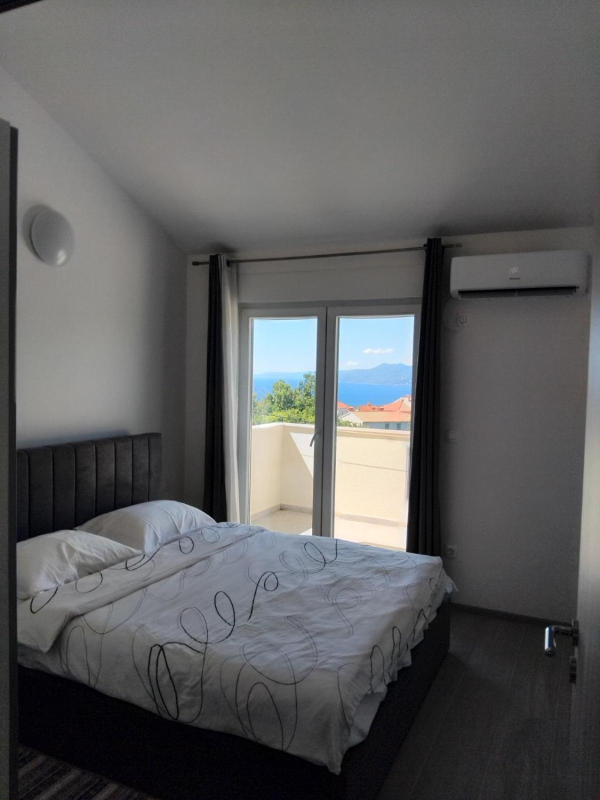 Apartment Tanya Rijeka Exteriör bild