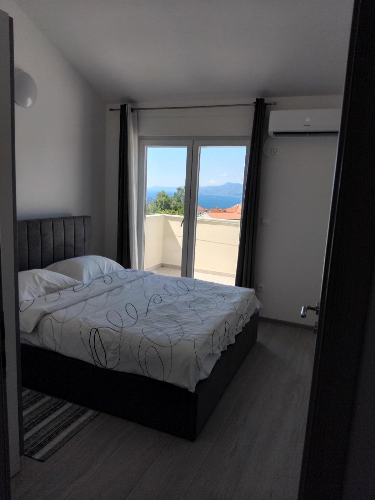 Apartment Tanya Rijeka Exteriör bild